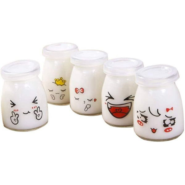 Petits pots en verre bébé