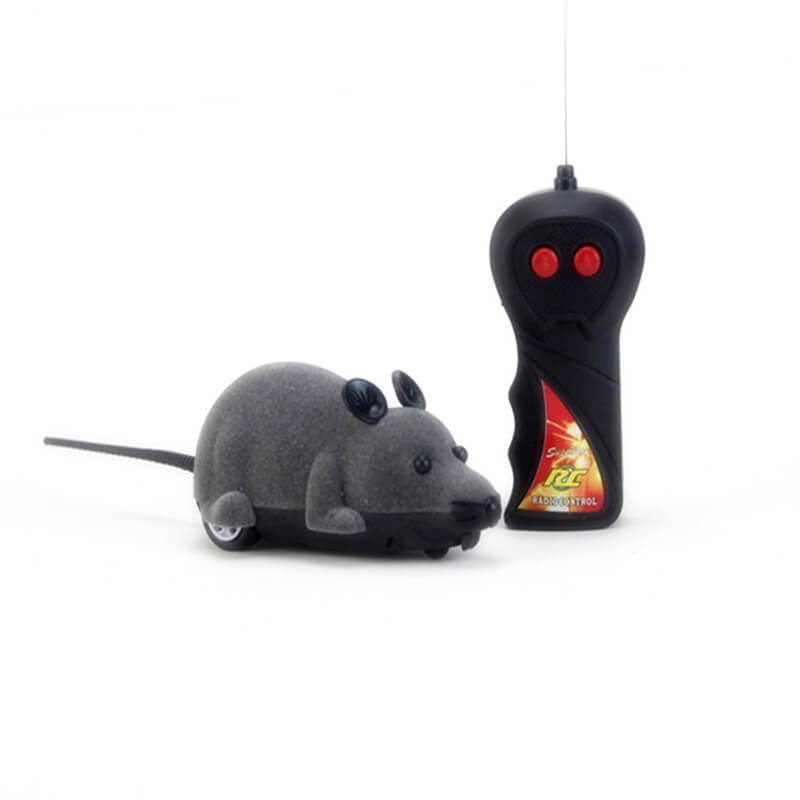 Souris télécommandée pour chat